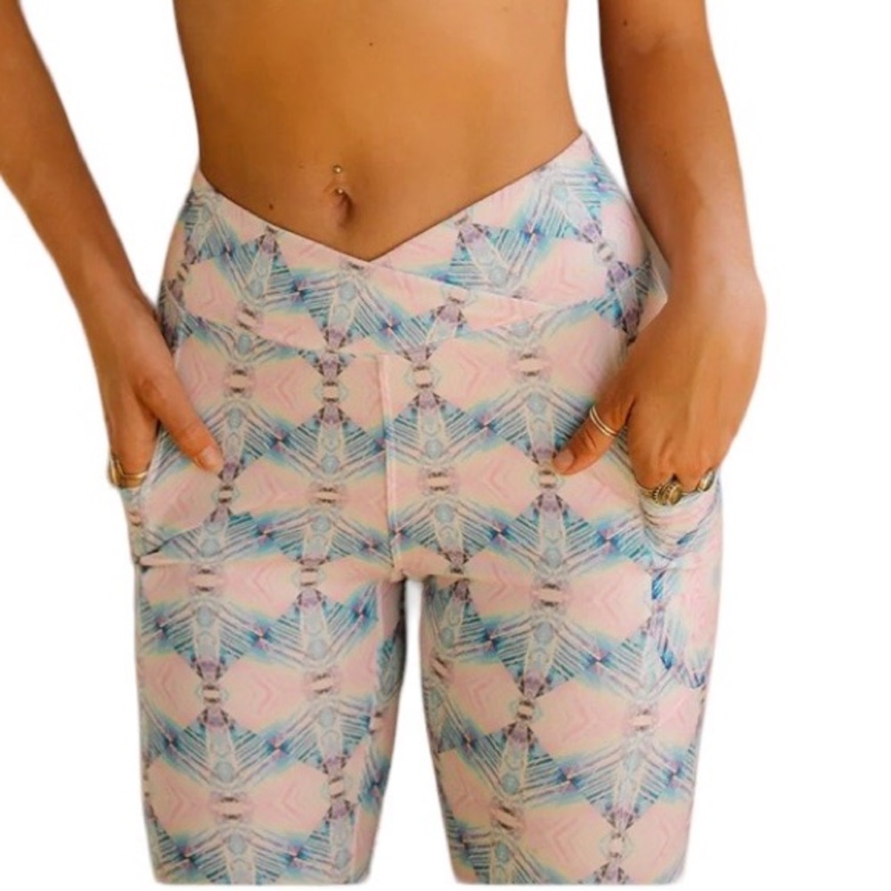 WOLVEN Echo Crossover Pocket Legging size S